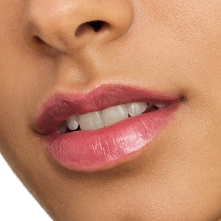 essence the super peptide glossy lip treatment baume à lèvres