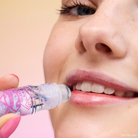 essence Superman lippenolie Roll-On