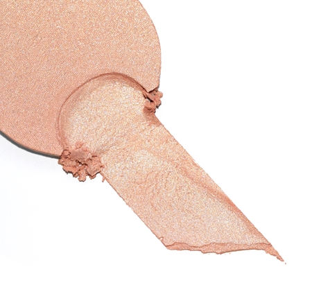 essence Soft Touch cream highlighter with powder effect