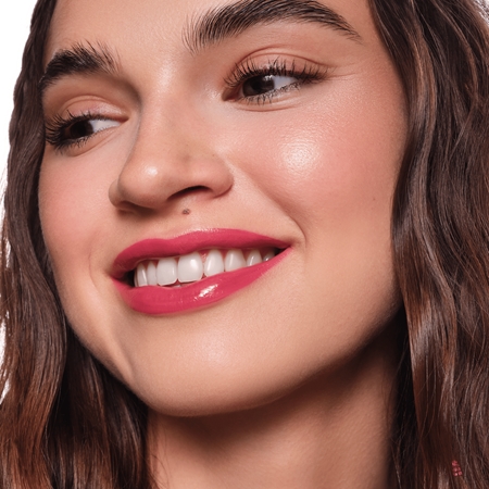 essence Hydra Kiss Lip Stain