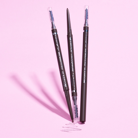 essence Micro Precise crayon sourcils précision