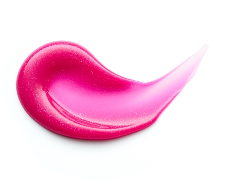 essence Extreme Shine Täidlasemaks muutev huuleläige