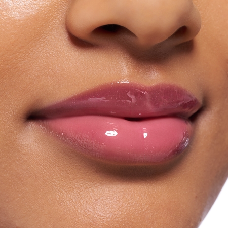 essence Extreme Shine Täidlasemaks muutev huuleläige