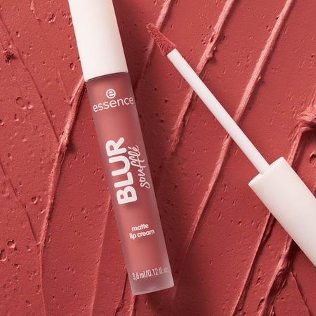essence Blur Soufflé Matter Flüssig-Lippenstift