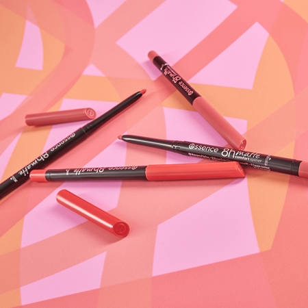 essence 8h Matte Comfort matinis lūpų pieštukas su drožtuku
