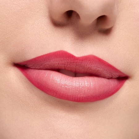 essence POUTline soft glide huulikynä