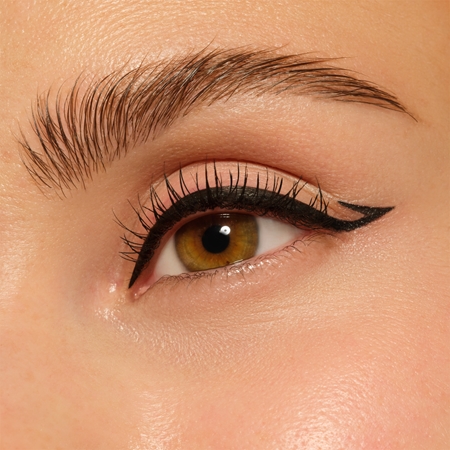 essence Lash PRINCESS PARTY Ūdensnoturīgs acu laineris