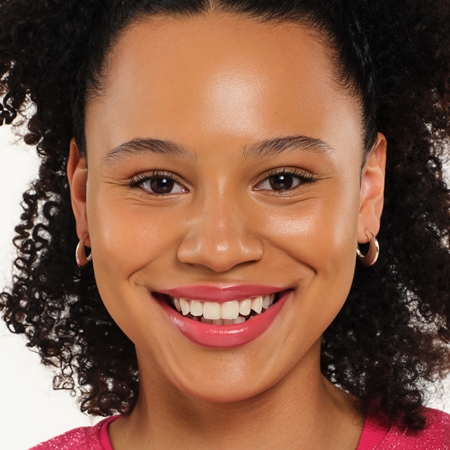 essence Juicy Bomb lip gloss cu efect de crestere