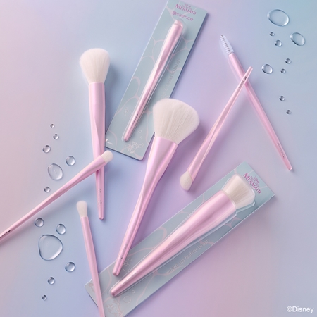 essence Disney The Little Mermaid Brush for eyebrows