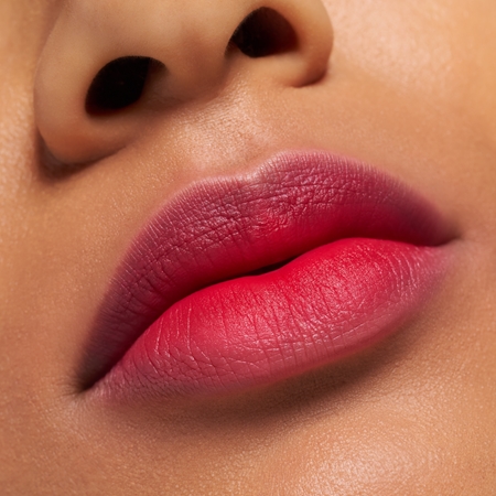 essence Blur Soufflé Vedel matt huulepulk
