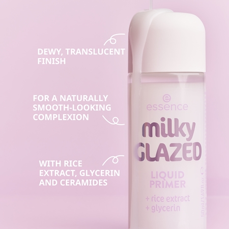 essence milky GLAZED feuchtigkeitsspendender Primer unter dem Make-up mit aufhellender Wirkung