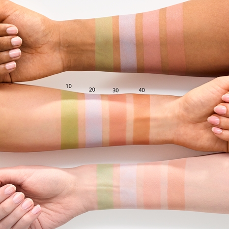 essence CC COVERstick крем-коректор в стик