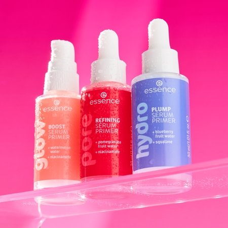 essence pore REFINING SERUM PRIMER pore-minimising serum under makeup