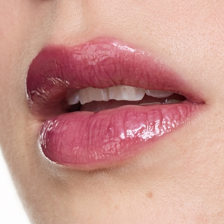 essence Juicy Bomb Lip Gloss