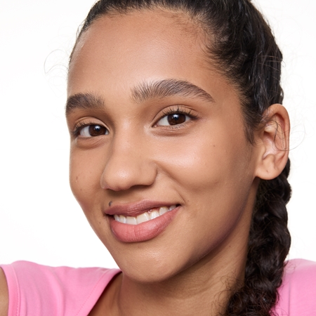 essence Blur Soufflé tönender Lippenbalsam mit Matt-Effekt