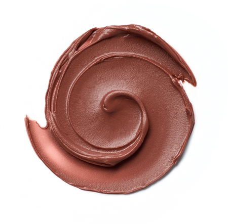 essence Blur Soufflé tönender Lippenbalsam mit Matt-Effekt