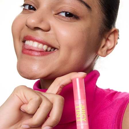 essence JUICY TINT Fixierstift für die Lippen