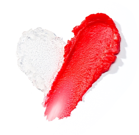 essence HEART CORE tönender Lippenbalsam mit Glanz