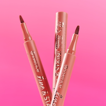 essence line & STAIN! TATTOO Lippenkonturenstift für einen langanhaltenden Effekt