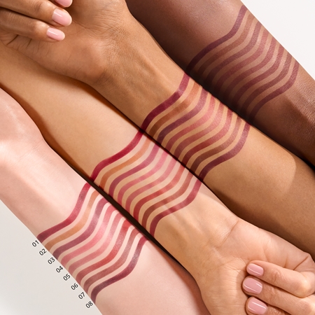 essence line & STAIN! TATTOO Lippenkonturenstift für einen langanhaltenden Effekt