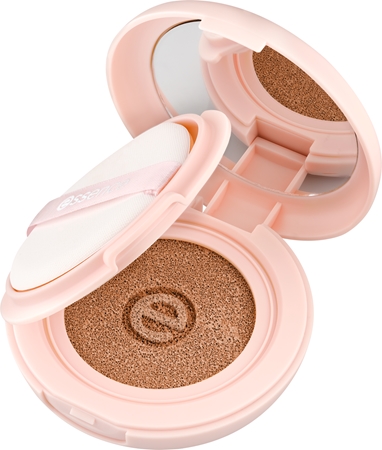 essence silky CUSHION FOUNDATION fond de teint en coussin à couvrance moyenne