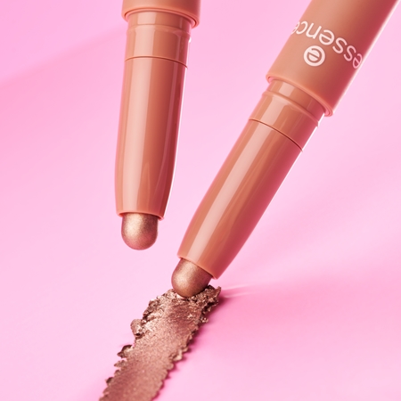 essence BLUR NUDE Lidschatten-Stift