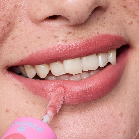 essence JUICY TINT Fixierstift für die Lippen