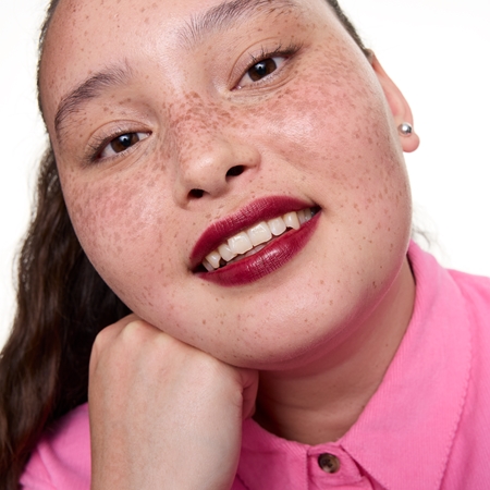 essence JUICY TINT Fixierstift für die Lippen