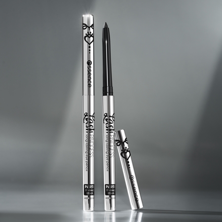 essence Lash PRINCESS PARTY Wasserfester Eyeliner