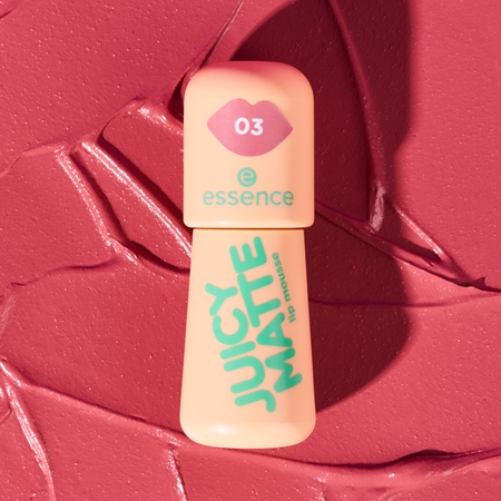 essence JUICY MATTE lip mousse with matt effect