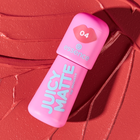 essence JUICY MATTE lip mousse with matt effect