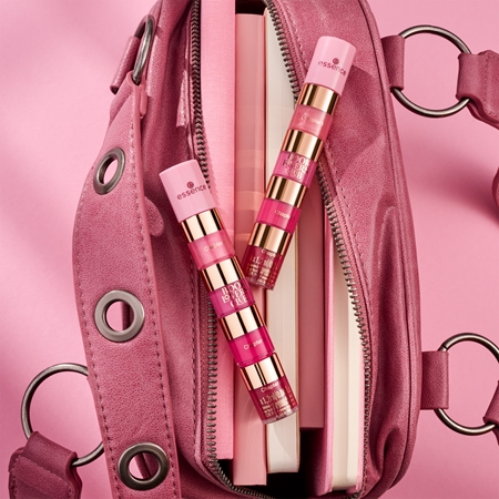 essence BOOK LOVERS CLUB Lip Gloss 4-in-1