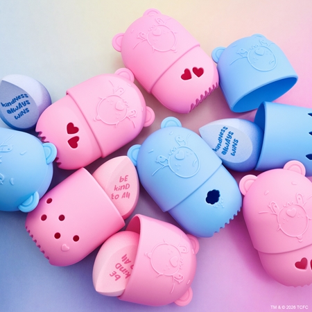 essence Care Bears spugnetta per fondotinta Kindness Always Wins