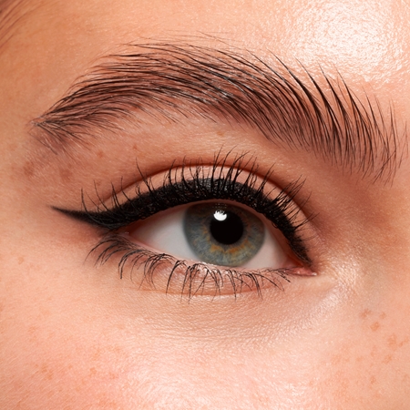essence Kajal Pencil matita per gli occhi di kajal