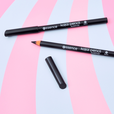 essence Kajal Pencil matita per gli occhi di kajal