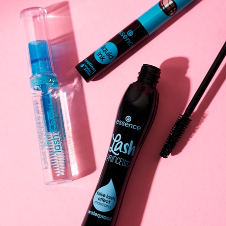 essence Lash & Brow máscara gelatinosa para pestanas e sobrancelhas