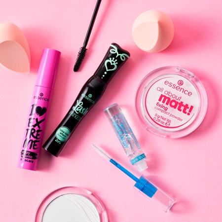 essence All About Matt! pudră transparentă compactă
