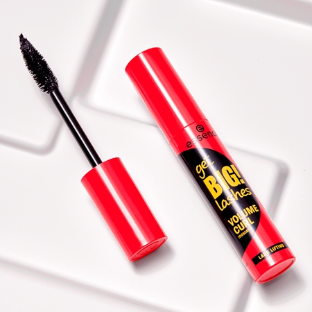 essence Get BIG! Lashes спирала за обем и извиване на мигли
