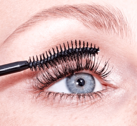 essence Lash PRINCESS řasenka pro objem