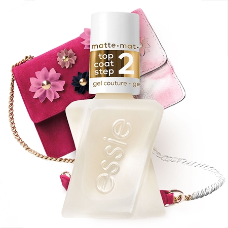 essie gel couture vrchní lak na nehty s matným efektem