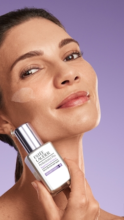 Estée Lauder Perfectionist Pro Rapid Firm + Lift Treatment Acetyl Hexapeptide-8 Intensiivne pinguldav seerum naha noorendamiseks