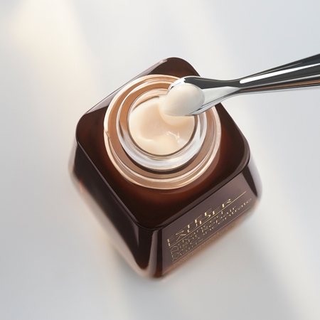Estée Lauder Advanced Night Repair Eye Concentrate Matrix Synchronized Recovery creme de olhos hidratante antirrugas e anti-olheiras