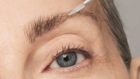 Estée Lauder Turbo Lash Night Revitalizing Serum noční sérum na řasy a obočí