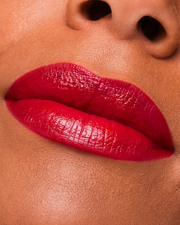 Estée Lauder Pure Color Creme Lipstick creamy lipstick