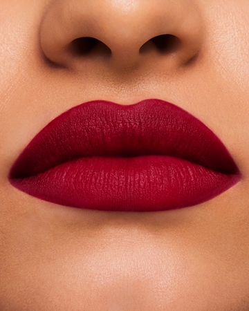 Estée Lauder Pure Color Matte Lipstick Īpaši matējoša un ilgnoturīga lūpu krāsa