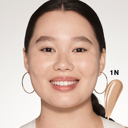 Estée Lauder Futurist Soft Touch Brightening Skincealer korektor pro rozjasnění pleti
