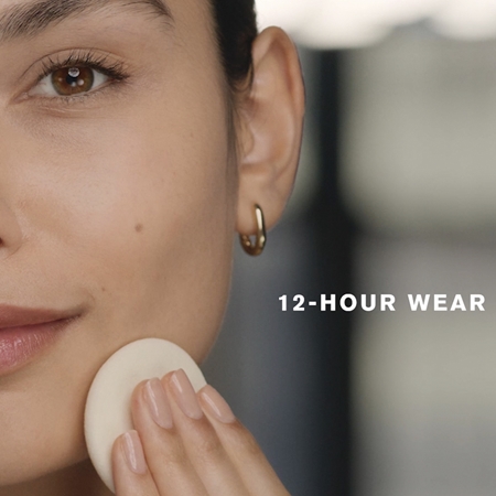 Estée Lauder Double Wear Stay-in-Place Matte Powder Foundation pudrový make-up SPF 10