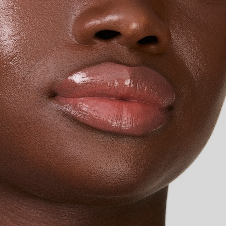 Estée Lauder Pure Color Melt-On Glosstick itin pigmentuotas lūpų blizgis pieštukinė priemonė