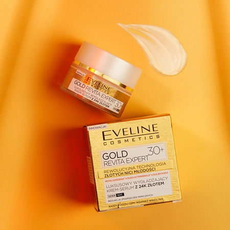 Eveline Cosmetics Gold Revita Expert festigende und glättende Creme mit Goldpuder
