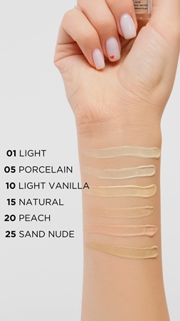 Eveline Cosmetics Wonder Match kremasti prekrivni korektor 24 ur